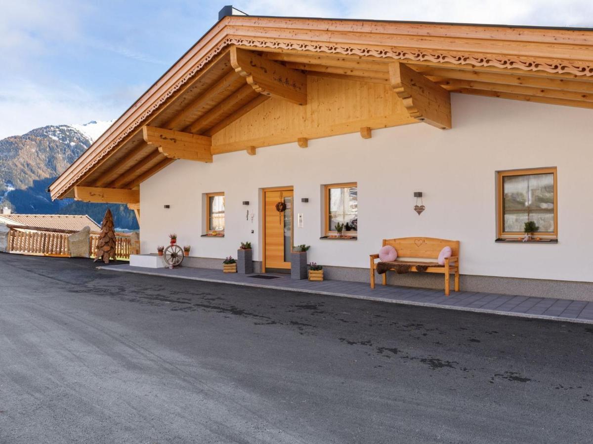 Apartment In Zillertal Arena Ski Area With Sauna Wald im Pinzgau Eksteriør bilde